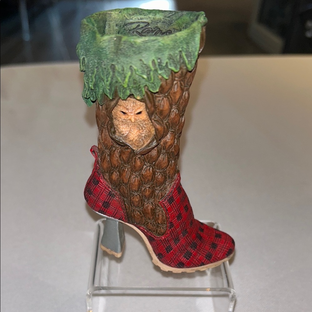 Just the Right Shoe by Raine Figurine Northwoods Owl Plaid Boot Mint No Box